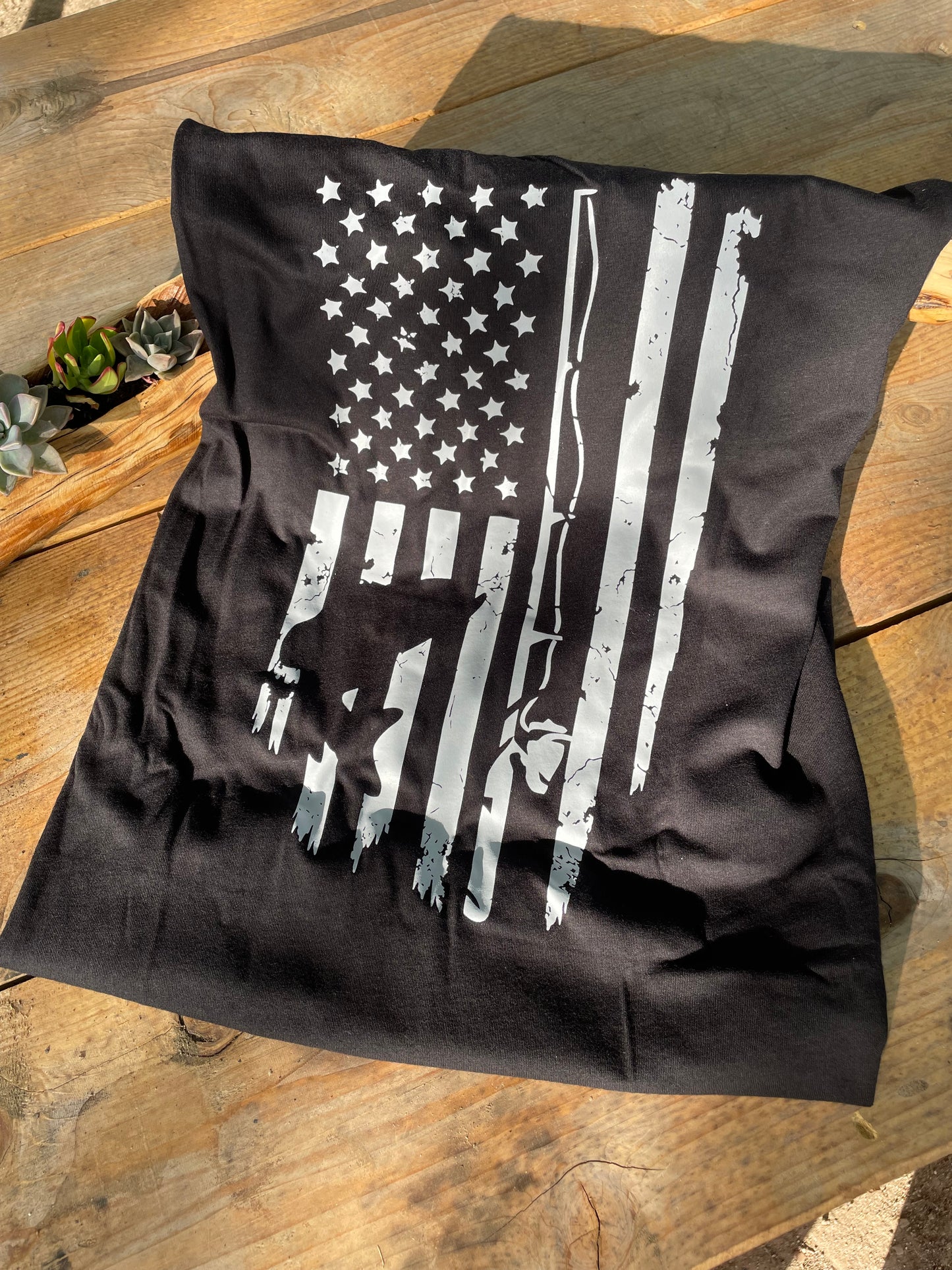 Distressed Flag w/ Fish Tee