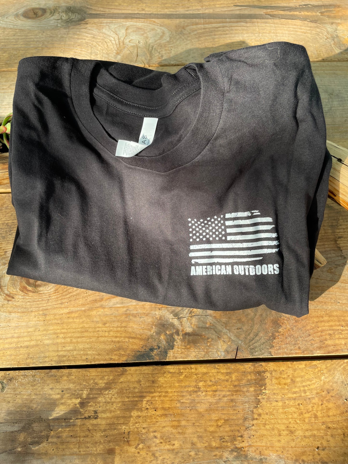 Distressed Flag Men's Tee