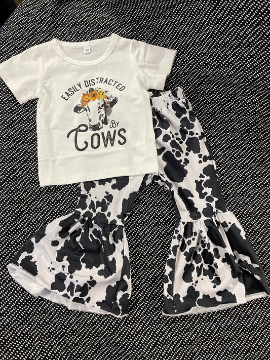 Easily Distracted by Cows Tee with Cow Print Bells Set